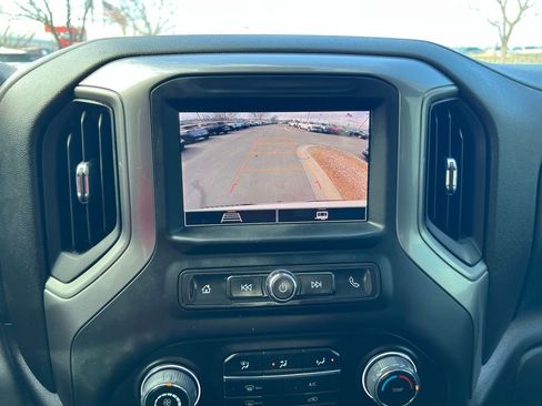 Used 2022 Chevrolet Silverado 1500 Custom image 34