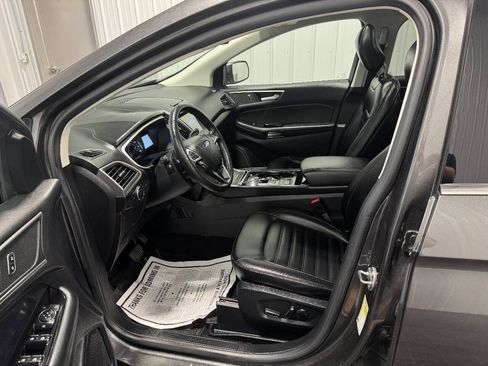 Used 2019 Ford Edge SEL w/ Equipment Group 201A AWD/4WD image 10