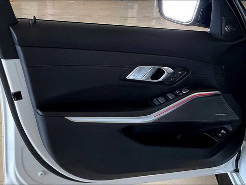 Used 2025 BMW M3 Competition image 20