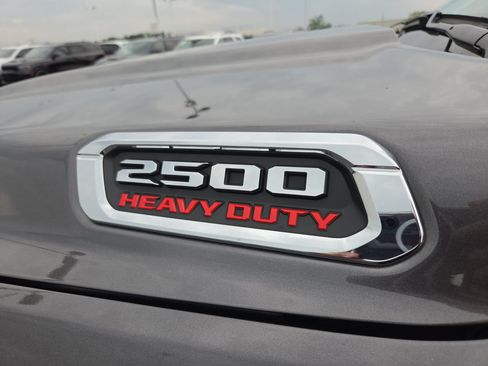 Used 2025 RAM 2500 Big Horn AWD/4WD image 12