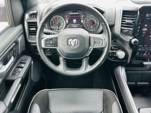 Used 2024 RAM 1500 Laramie image 17
