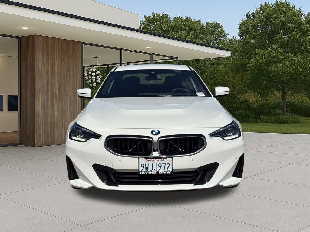 Used 2026 BMW 230i Coupe w/ Parking Assistance Package RWD image 4