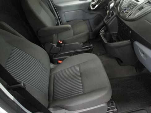 Used 2018 Ford Transit 150 XLT image 10