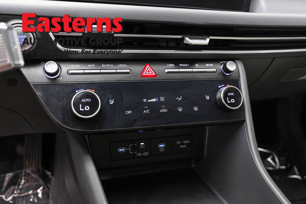 Used 2025 Hyundai Sonata SEL FWD image 22