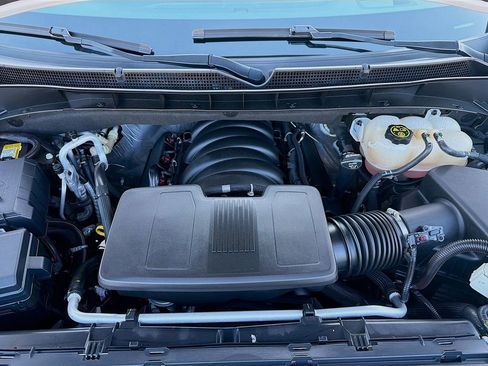 Certified 2023 Cadillac Escalade ESV Sport Platinum w/ LPO, ONYX Package image 34