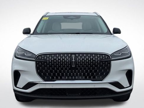 New 2026 Lincoln Aviator Reserve image 3