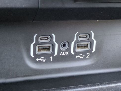 Used 2020 RAM 1500 Laramie w/ Sport Appearance Package image 37