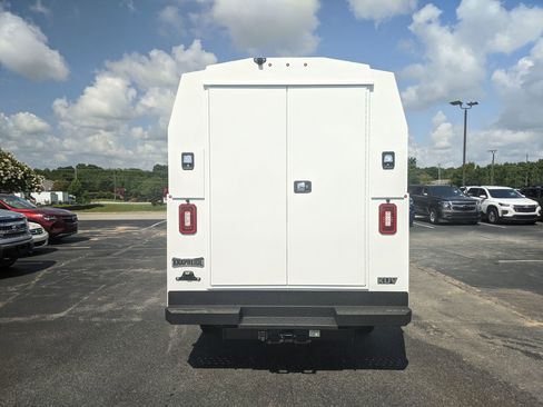 New 2025 Chevrolet Express 3500 w/ Power Convenience Package image 7