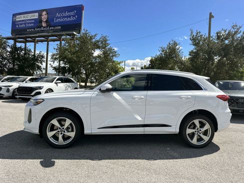 New 2025 Audi Q5 Premium Plus image 7
