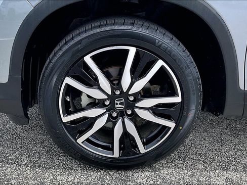 Used 2020 Honda Pilot Elite image 11