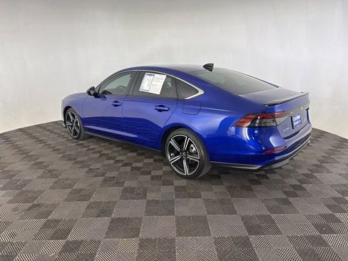 Used 2025 Honda Accord Sport image 10