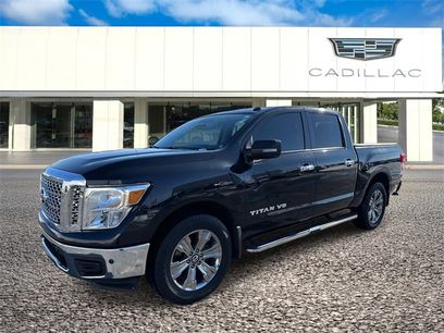 Used 2019 Nissan Titan SV w/ SV Convenience Package