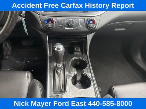 Used 2017 Chevrolet Impala LT w/ Convenience Package FWD image 17