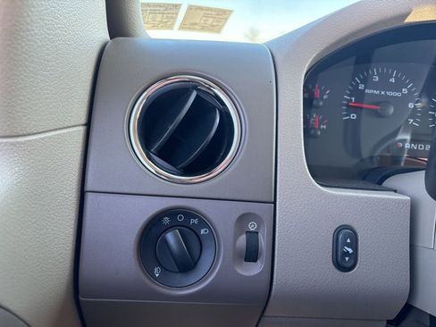 Used 2006 Ford F150 XLT image 50
