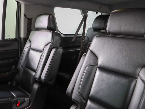 Used 2018 Chevrolet Suburban LT w/ Texas Edition Package image 29