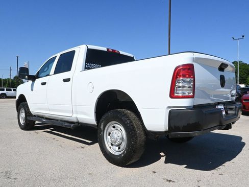 Used 2024 RAM 2500 Tradesman AWD/4WD image 2