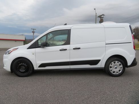 Used 2020 Ford Transit Connect XLT image 4