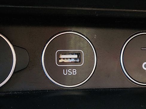 Used 2022 Genesis G70 3.3T w/ Sport Prestige Package image 24