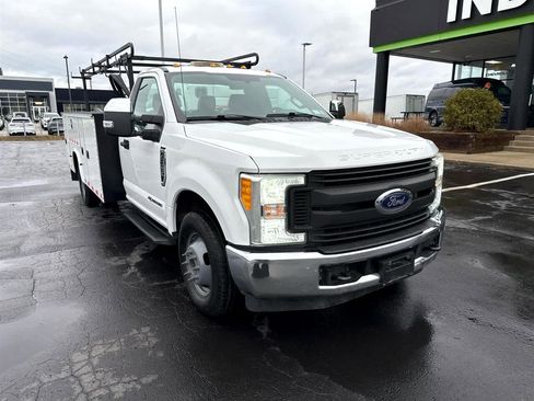 Used 2017 Ford F350 XL w/ Power Equipment Group image 3