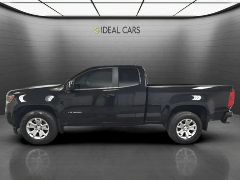 Used 2018 Chevrolet Colorado LT w/ LT Convenience Package RWD image 8