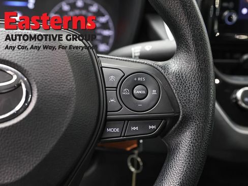 Used 2024 Toyota Corolla LE FWD image 15