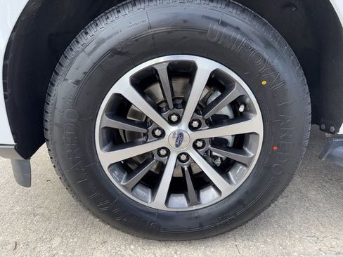 Used 2019 Ford Expedition XLT w/ Equipment Group 201A image 43