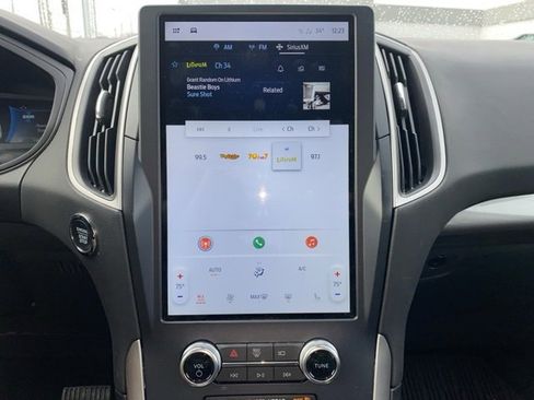 Certified 2023 Ford Edge SEL w/ Convenience Package image 11