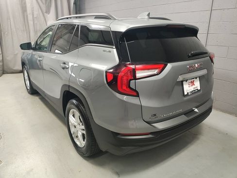 Used 2023 GMC Terrain SLE w/ Driver Convenience Package FWD image 20