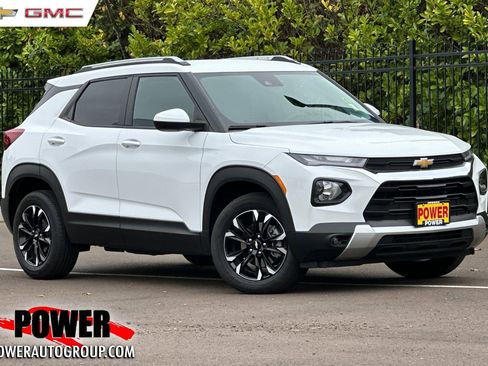 Used 2023 Chevrolet TrailBlazer LT image 1