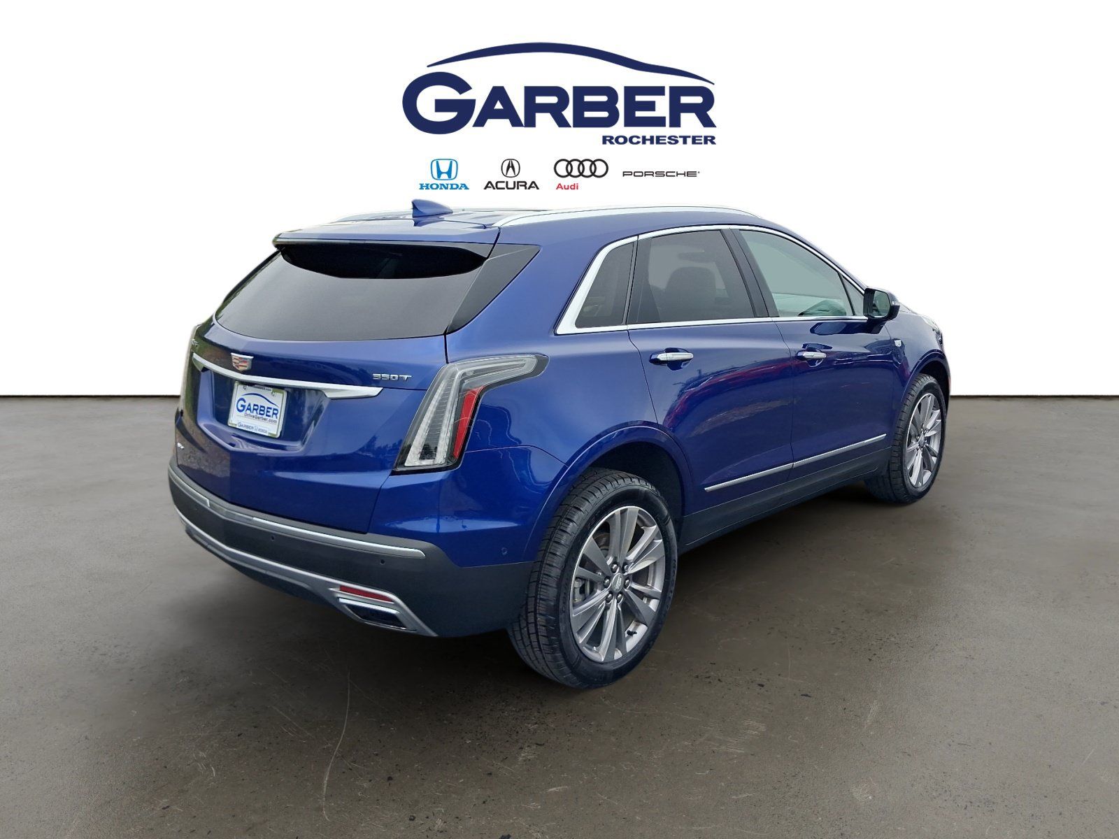 Used 2023 Cadillac XT5 Premium Luxury w/ Technology Package AWD/4WD image 10