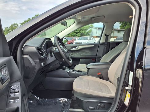 Used 2021 Ford Escape SE w/ Convenience Package FWD image 17
