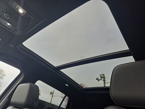 Used 2023 Chevrolet Tahoe RST w/ Sport Performance Package image 20