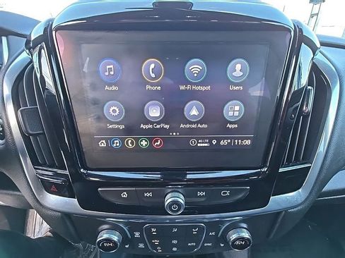 Used 2023 Chevrolet Traverse LT image 17