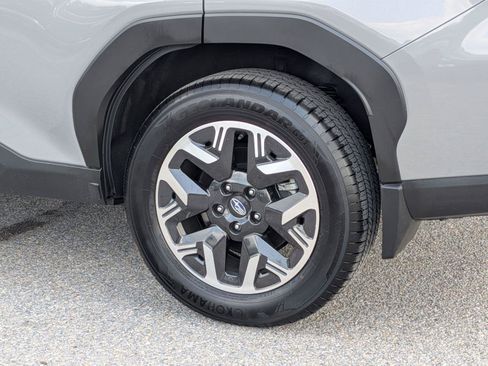 Certified 2025 Subaru Forester Premium w/ Convenience Package #2 AWD/4WD image 9