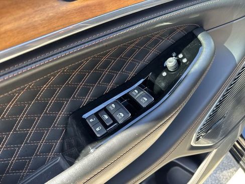 Used 2022 Jeep Grand Cherokee Summit image 25