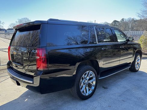 Used 2016 Chevrolet Suburban LTZ image 8
