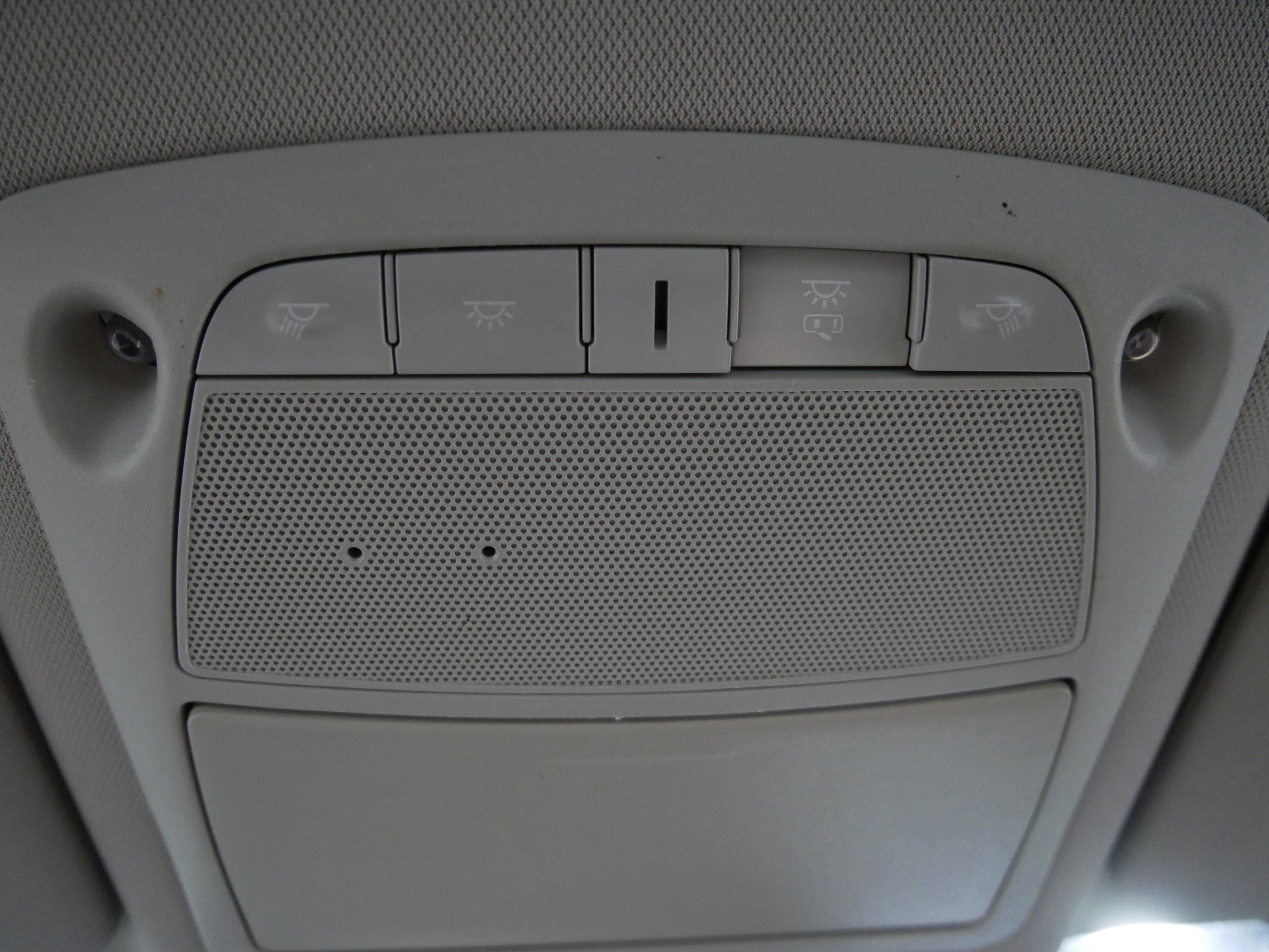 Used 2018 Nissan Rogue S AWD/4WD image 32