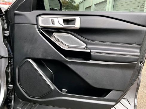 Certified 2022 Ford Explorer ST w/ Equipment Group 401A image 22