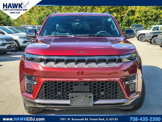 Used 2026 Jeep Grand Wagoneer Limited AWD/4WD image 4