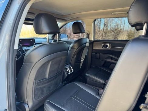 Used 2022 Kia Sorento X-Line EX image 17