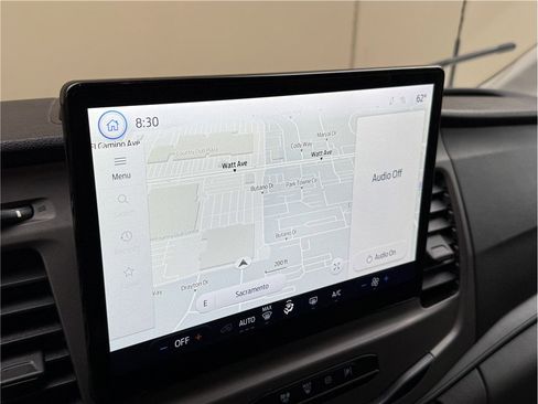 Used 2022 Ford Transit 350 XLT image 17