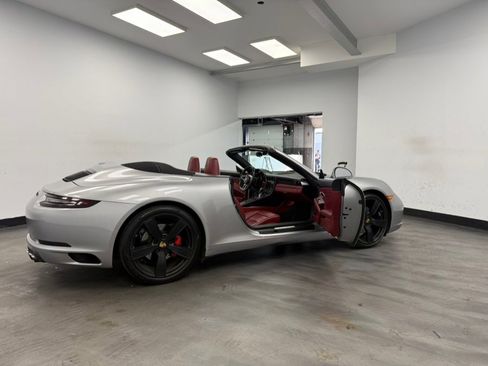 Used 2017 Porsche 911 Carrera image 43