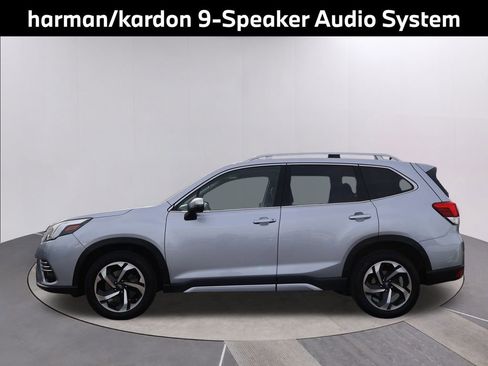 Used 2023 Subaru Forester Touring image 5
