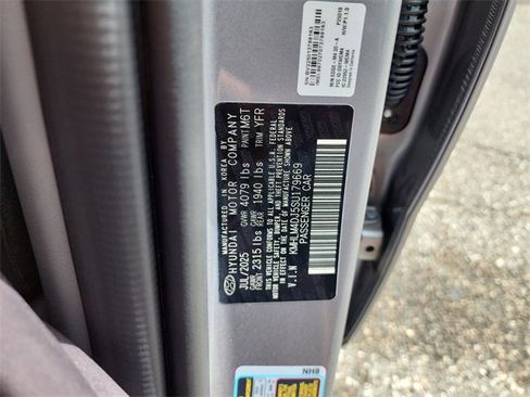 New 2025 Hyundai Elantra SEL image 26