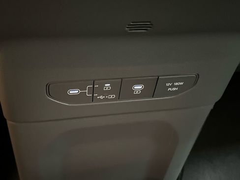 New 2026 Kia EV9 GT-Line image 37