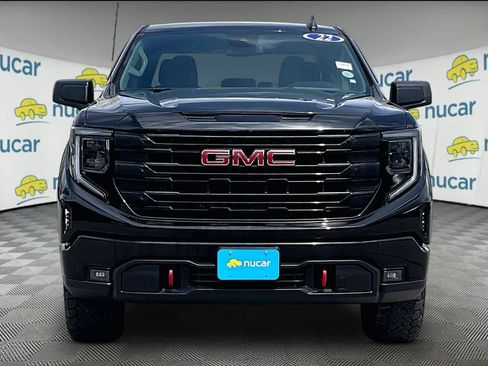 Used 2022 GMC Sierra 1500 Elevation image 2
