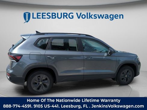 New 2026 Volkswagen Taos S image 5