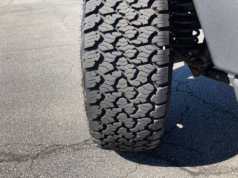 Used 2013 Jeep Wrangler Unlimited Sport image 20