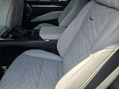 New 2026 Cadillac Escalade Platinum Sport AWD/4WD image 13