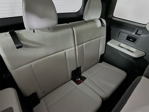 Used 2025 Hyundai Santa Fe SEL image 25